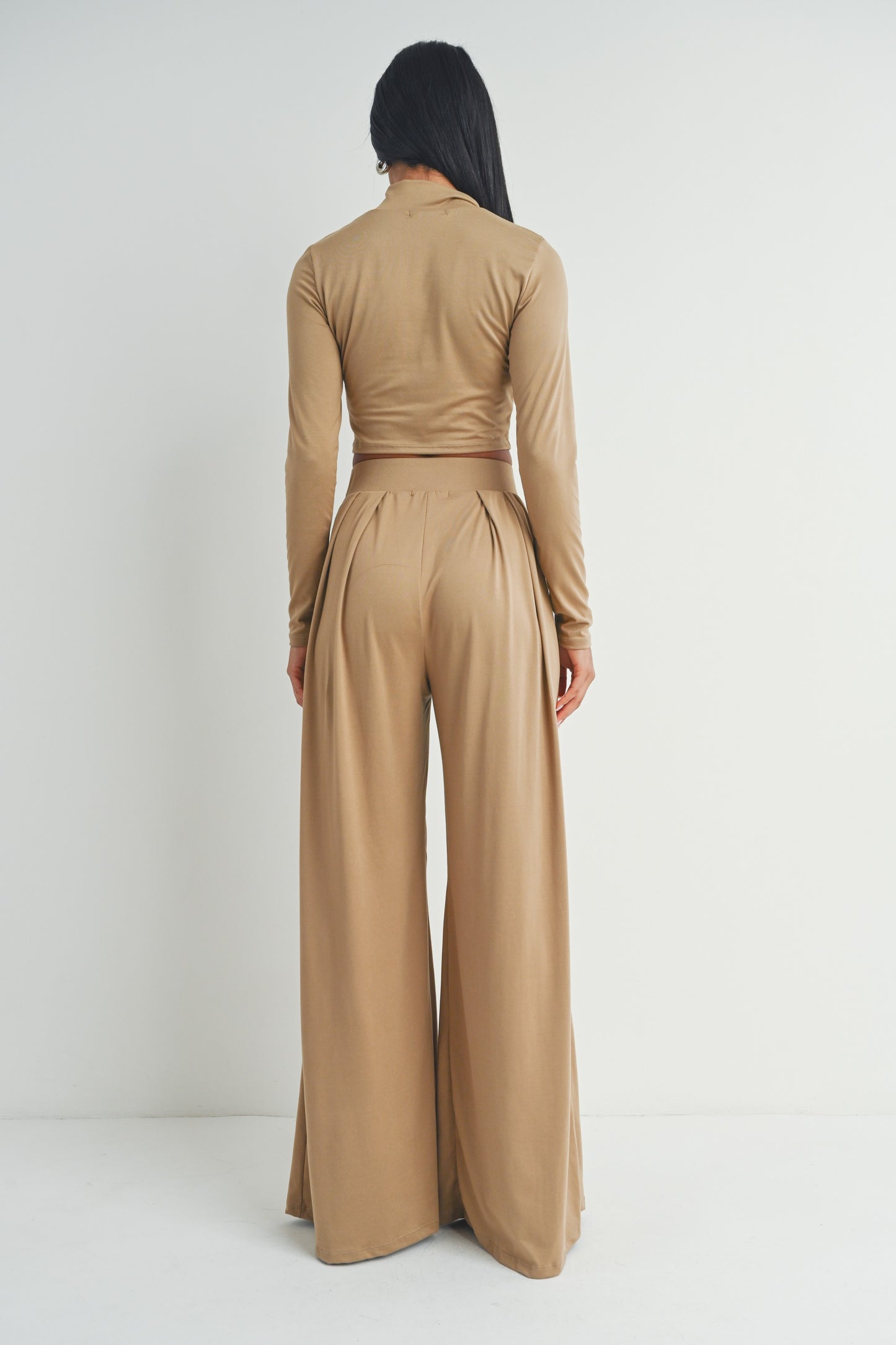 Catalina's Taupe Pant Set