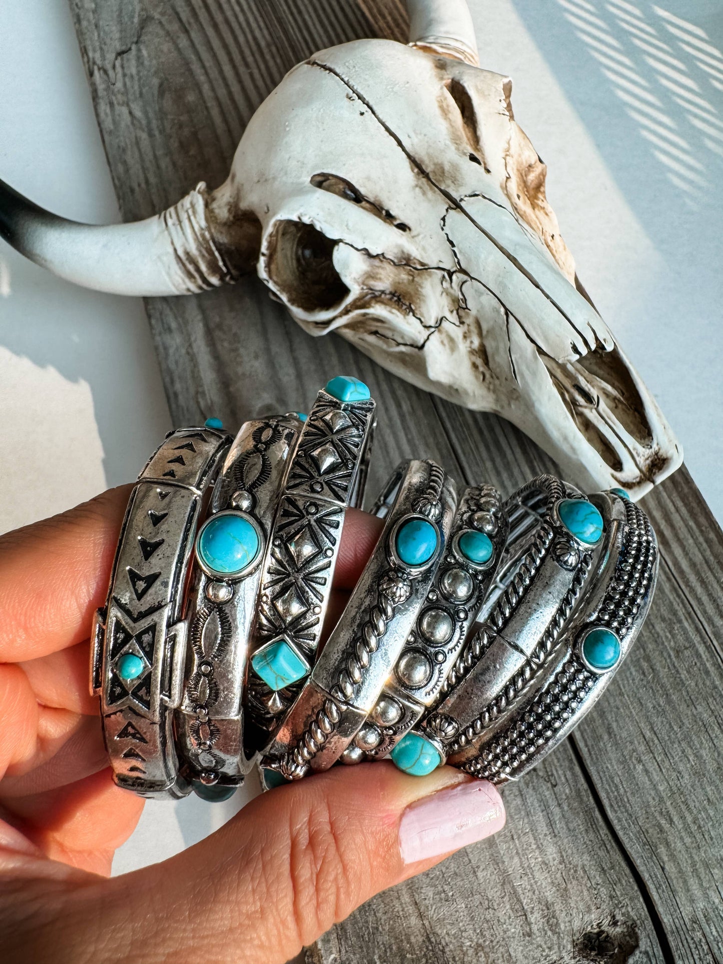 Western Metal Stretch Bangle Bracelet