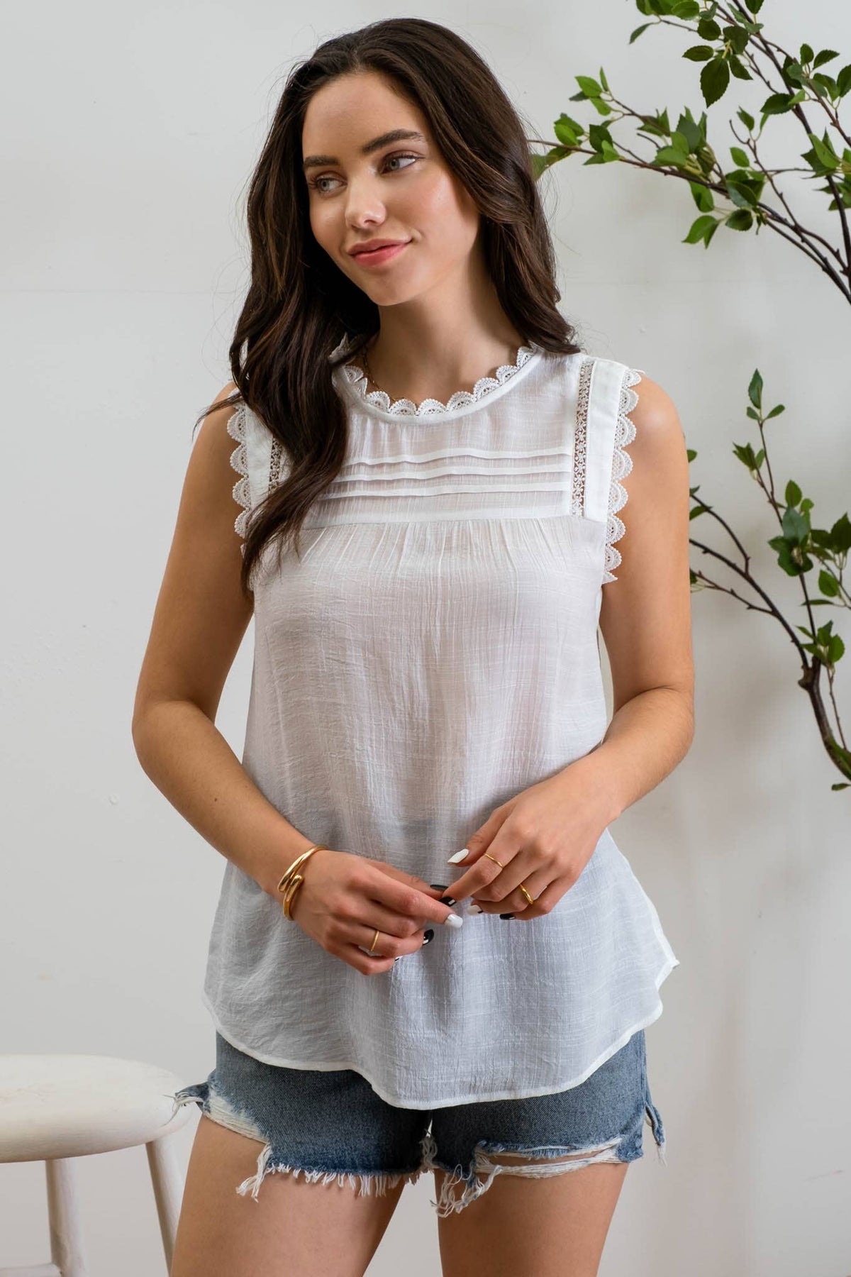 Dust & Daisies Top