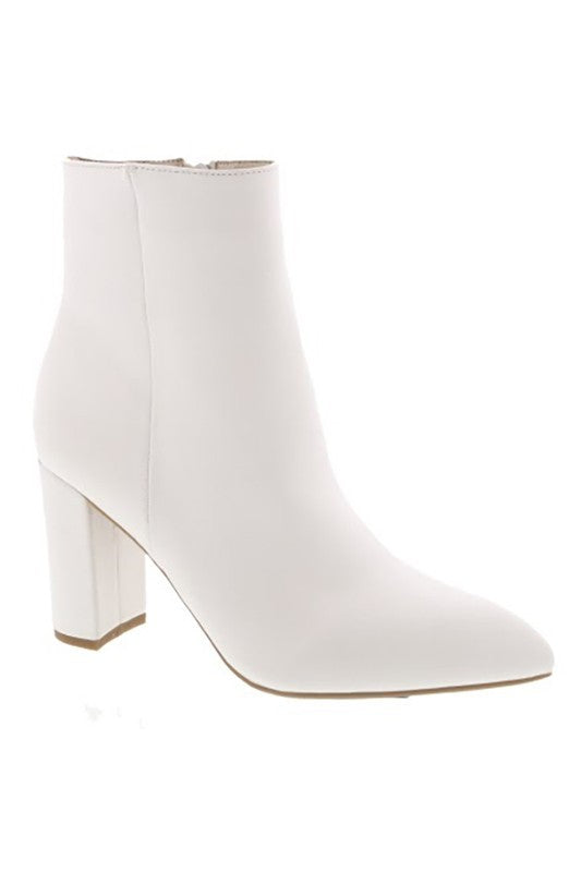 Loral's White Booties